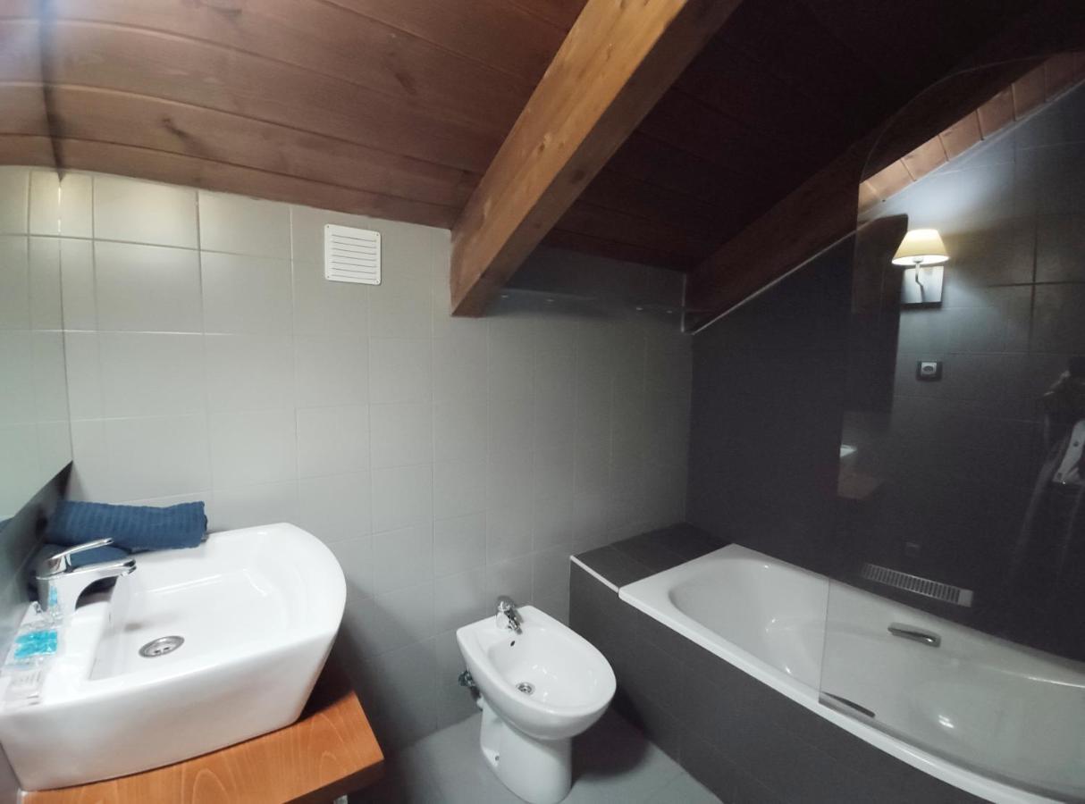 Apartamento Montes De Вильянуа Экстерьер фото
